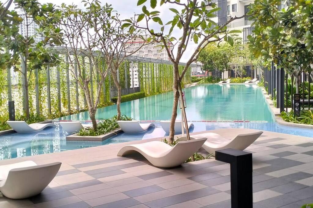 Highpark Suites Kelana Jaya By Kenangan Homes Petaling Jaya Exterior photo