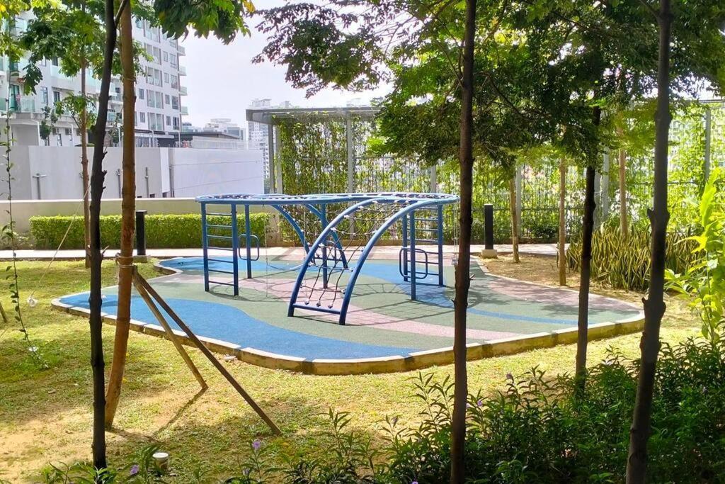 Highpark Suites Kelana Jaya By Kenangan Homes Petaling Jaya Exterior photo